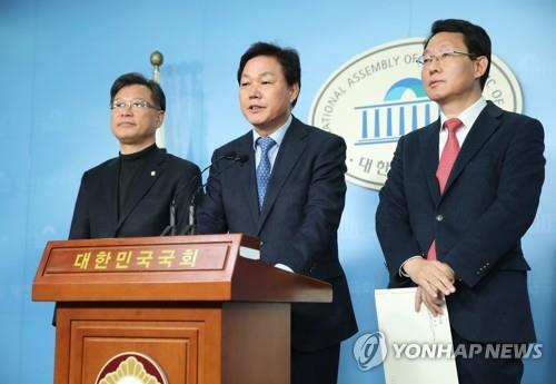 한국-새보수, 통합협의체 구성합의…황교안-유승민 회동 추진