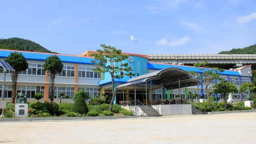 학생 모집 파격 공약 함양 서하초 기적 일궜다…전교생 2배로