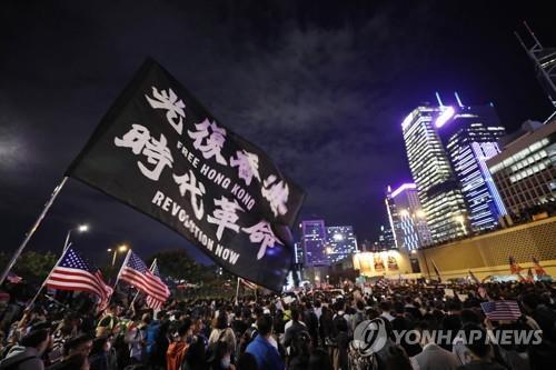 "한국, 민주주의 성숙도 세계 23위…북한은 꼴찌 수모"