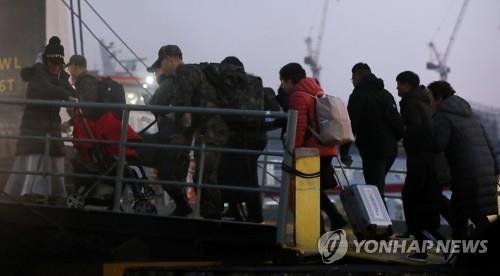 설 연휴 사흘째…인천 여객선 전 항로 정상 운항