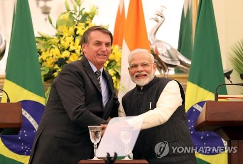 인도 '리퍼블릭데이'에 브라질 대통령 주빈…'협력 강화'