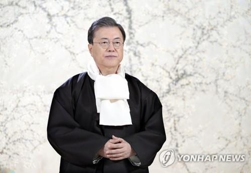 문 대통령, 오늘 참모들과 오찬…'우한폐렴' 대응 강조할 듯