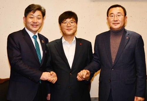 창원시 '남부내륙철도 노선변경' 제안에 진주시 등 민감 반응