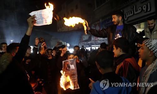 미, '이스라엘 정착촌 인정·팔레스타인엔 제한된 국가' 평화안