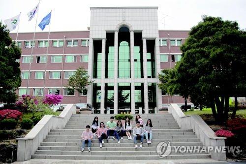 신종코로나 확산 우려에 충북도립대 학위수여식 축소