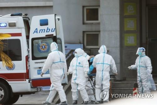 중국 연구진 "신종코로나, 남자가 여자보다 더 잘 걸려"