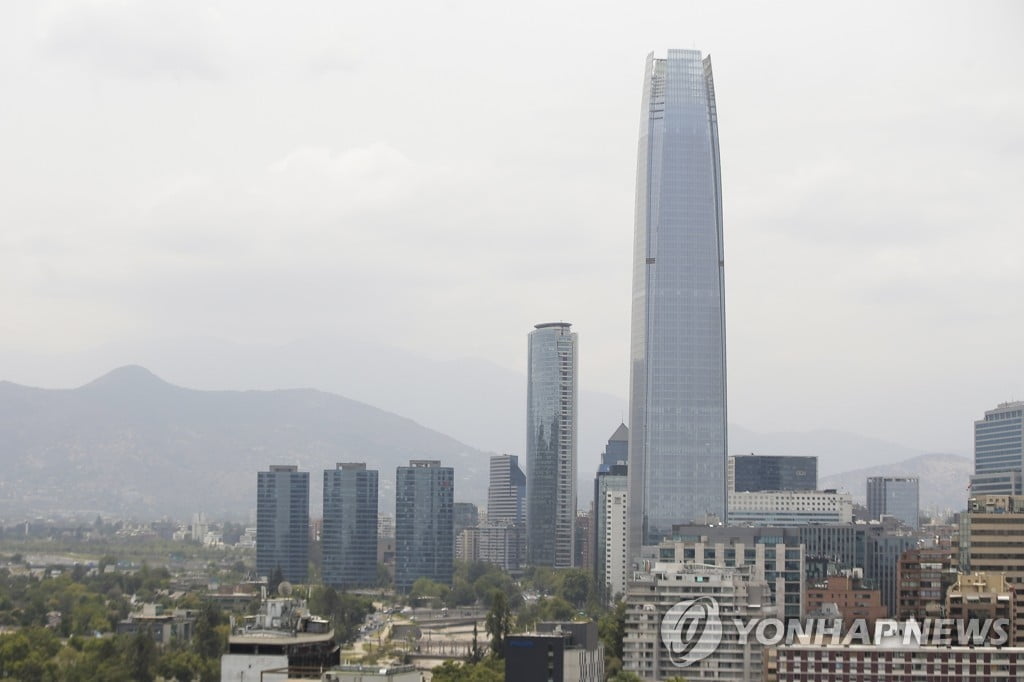 칠레 회색하늘, 흐린 날씨 아닌 "호주 산불로 인한 연기"