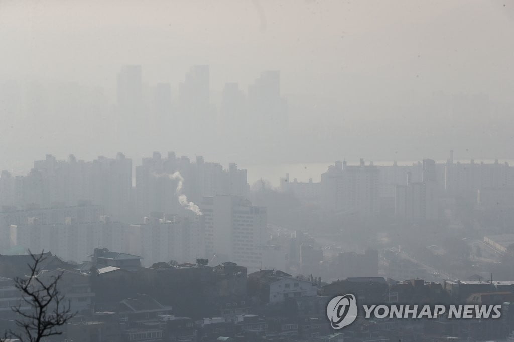 [날씨] 전국 대체로 맑은 가운데 큰 일교차…미세먼지 오전 한때 `나쁨`