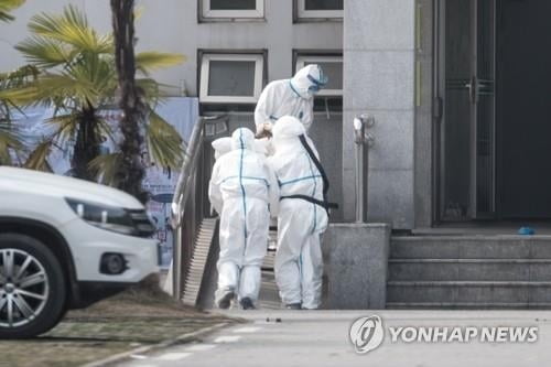 `우한 폐렴` 사망자 4명·환자 218명…시진핑 `긴급 지시`