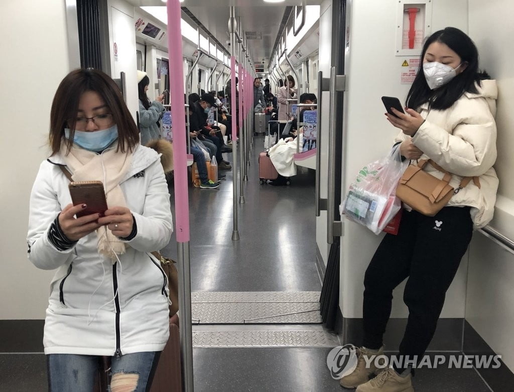 中 `우한 폐렴` 확진자 500명 육박…`전염병` 지정