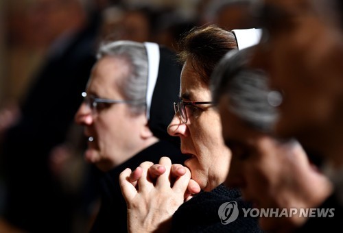 교황청 여성지 "수녀 지원자 급감 원인은 교회 내 착취"