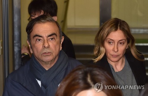 "'영화같은 탈출' 곤 전 회장, 지난달 할리우드 인사 만나"