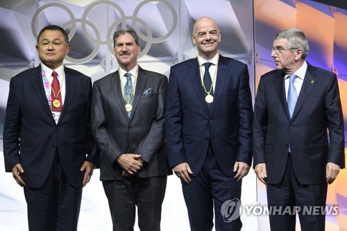 FIFA 회장, 새 IOC 위원에 선출…IOC 위원 101명으로 늘어