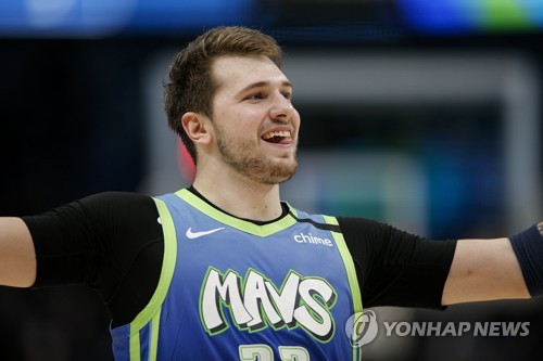 돈치치, 3점슛 8개 쏙쏙…NBA 댈러스, 포틀랜드 꺾고 4연승