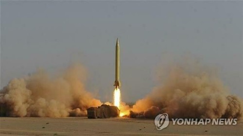 미국에 보복 공언한 이란 군사력은…미사일은 중동 최대규모