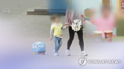 '학대의 굴레에 갇힌 아이들'…격리됐다 집에 돌아가 재학대