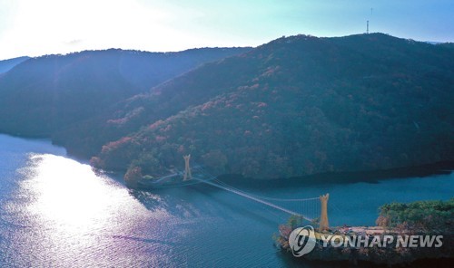 "설 연휴 여행은 가족과 함께 장성에서"…관광지 천지