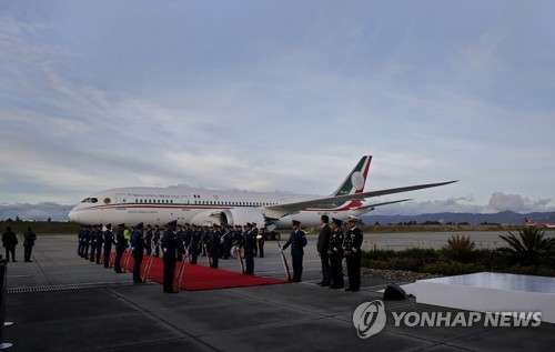 1년째 안 팔린 멕시코 대통령 전용기…유지비는 사용할때와 비슷