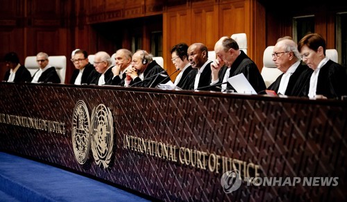 유엔 '로힝야 학살 방지' ICJ 명령 환영…강제력엔 한계