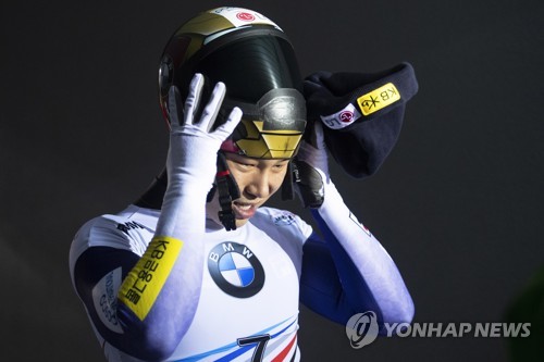 '아이언맨' 윤성빈, 월드컵 6차 은메달…4연속 입상