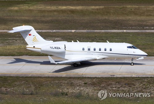 "곤 전 회장 일본 탈출수단은 음향장비 케이스"…드러나는 전모