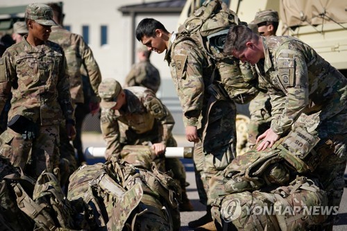 美, 중동에 특수부대 추가 파병…이란도 미사일부대 비상대기