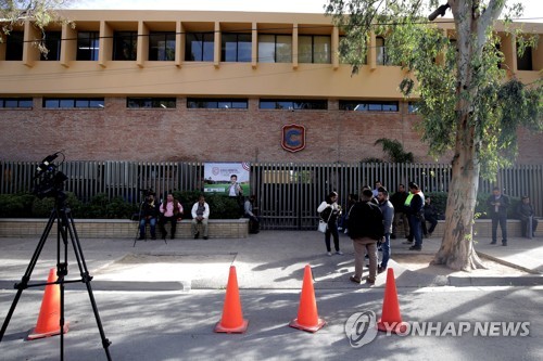 멕시코 초등생 학교서 총격, 8명 사상…슈팅게임 영향 추정