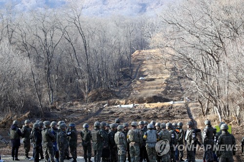 북한 "허망한 꿈 꾸지말라"…남북관계 개선 '가시밭길' 예고