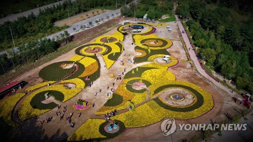 인제군 찾은 관광객 275만명 '역대 최다'…올해 300만 시대 연다