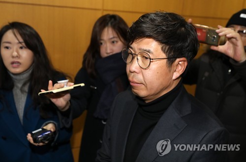 검찰 "백원우, 박형철에 '유재수 봐주는 건 어떻겠느냐' 제안"