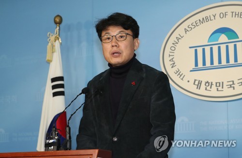 與후보검증위 "범죄경력 누락 예비후보자 8명 발견…엄중 경고"