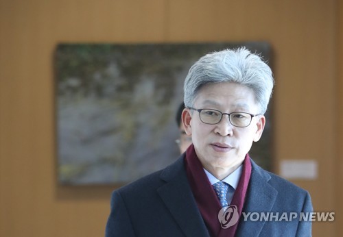 송병기 불구속…울산 관가 "하루빨리 안정 되찾길"