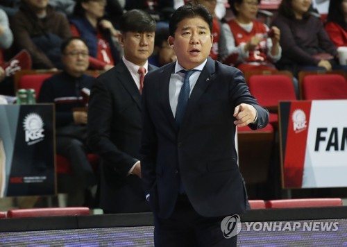 '불성실 경기 논란' 인삼공사 김승기 감독, 결국 재정위 회부