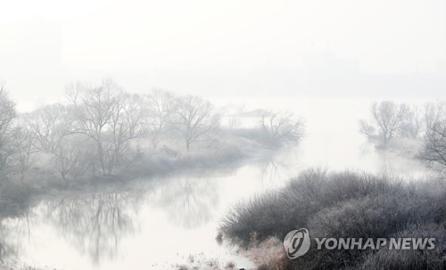 강원 산지 한파특보 속 아침기온 '뚝'…철원 영하 14.7도