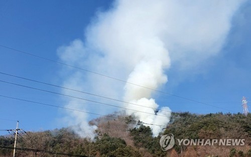 춘천 서면 산불 3시간 만에 완전 진화…국유림 7천㎡ 소실(종합2보)