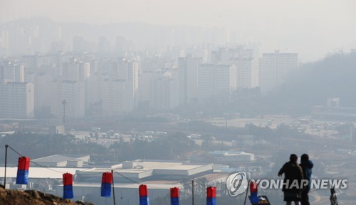 전국 맑다가 구름 많아져…경기 남부·충청 미세먼지 '나쁨'