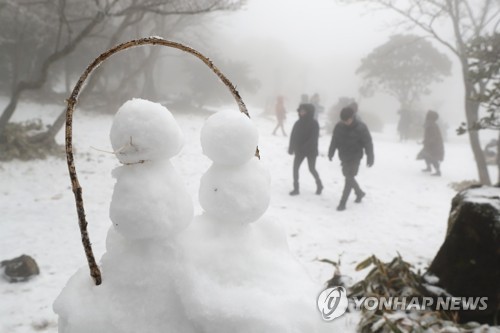 제주산지 내일 새벽 대설 예비특보…5∼15㎝ 쌓일 듯