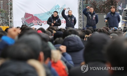 '승무시간 12분 연장' 놓고 서울 지하철 노사 힘겨루기