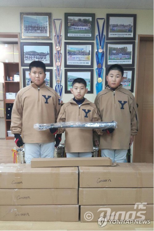 NC 박석민, 초등학교 야구부에 6천만원 상당 야구용품 기부