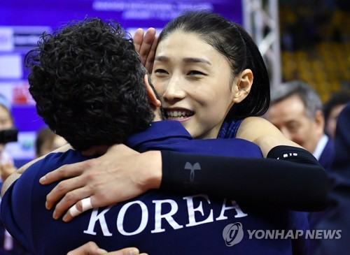 김연경, 복근 찢어진 상태서 도쿄행 스파이크…진통제 투혼(종합)