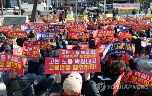 자동차업계, 작년 이어 연초부터 노사 문제로 '몸살'