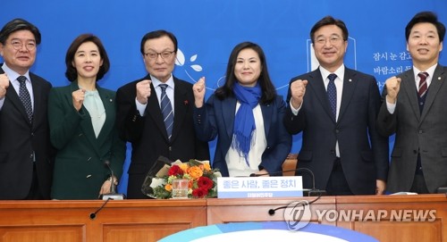 민주 '세계은행 이코노미스트' 최지은 영입…"국제경제 전문가"(종합)
