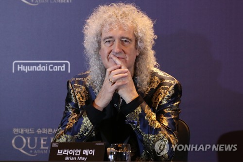 퀸이 왔다…"공항서 어린 팬 함성에 깜짝…K팝 세계 정복"(종합)