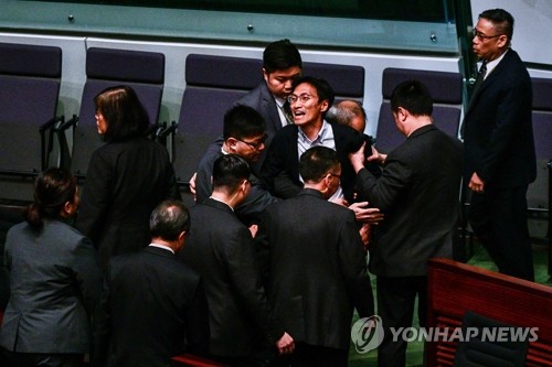 홍콩 캐리 람 "일국양제, 2047년 이후에도 지속할 수 있어"