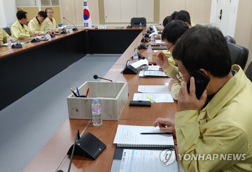 안나푸르나서 한국교사 4명 실종…악천후 속 수색구조 '전력'