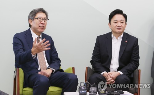 한국·새보수 '양당협의체' 가동…'통합열차' 속도(종합)