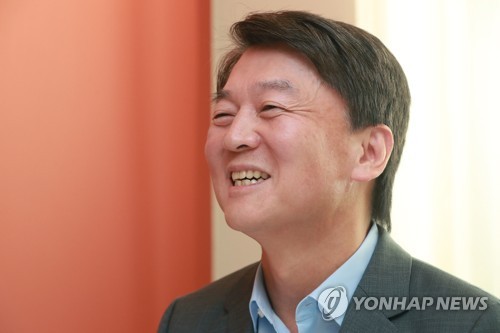 안철수, 측근 의원들과 첫 회동…바른미래 리모델링 등 논의