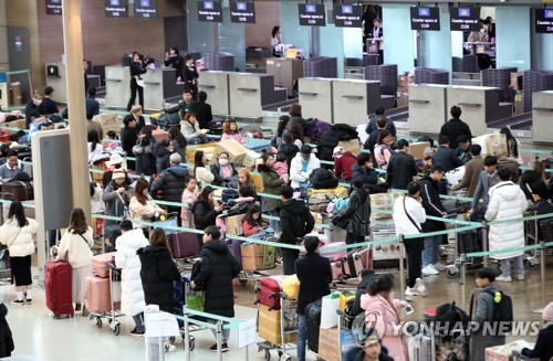 설연휴 닷새간 인천공항 104만명 몰린다…'우한폐렴' 방역 총력