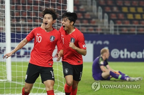 한국 남자축구, 세계 첫 9회 연속 올림픽 본선…호주 꺾고 결승(종합)