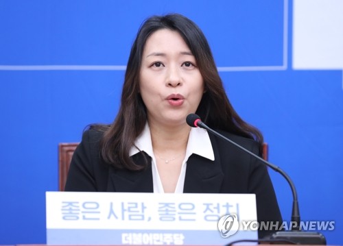 민주, 교통사고로 아들 태호 잃은 이소현 영입…"국민안전 헌신"(종합)